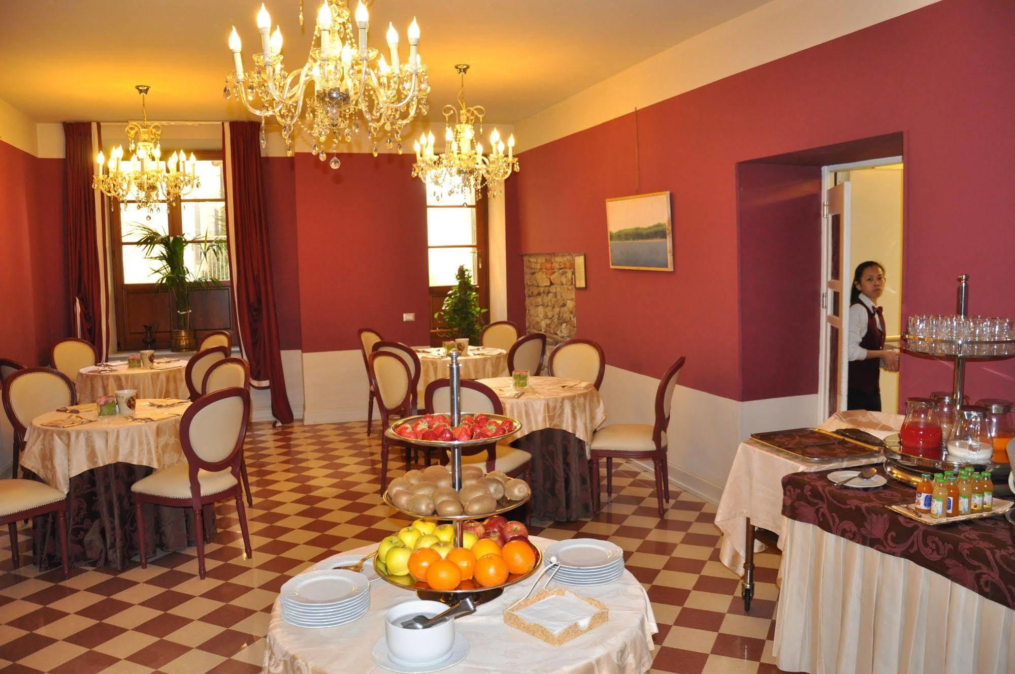 San Luca Palace 4*